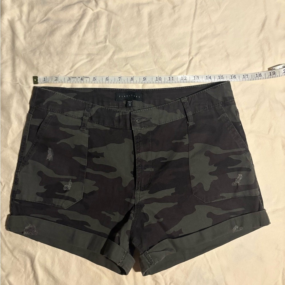 Sanctuary Camouflage Women's Cargo Shorts